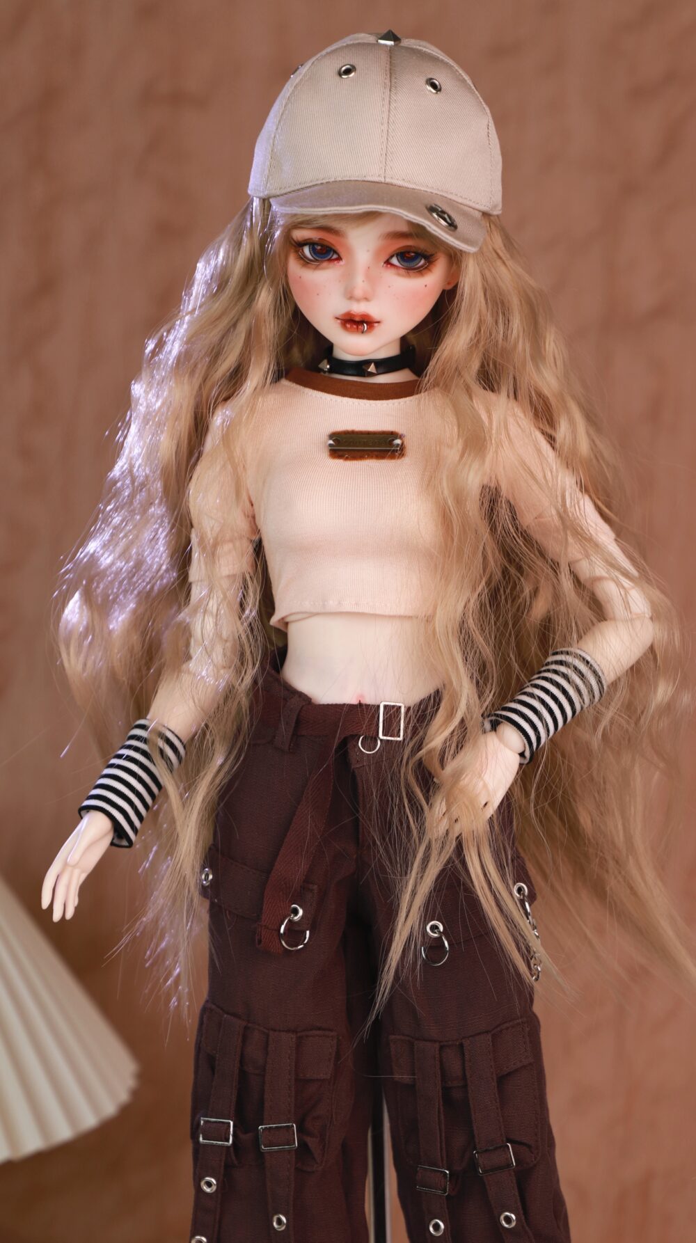 BJD Doll Ku: Hand-Painted 1/3 22.8 Inches, Exquisite Makeup - Image 2