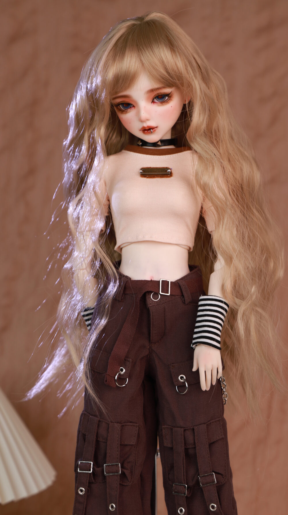 BJD Doll Ku: Hand-Painted 1/3 22.8 Inches, Exquisite Makeup - Image 3