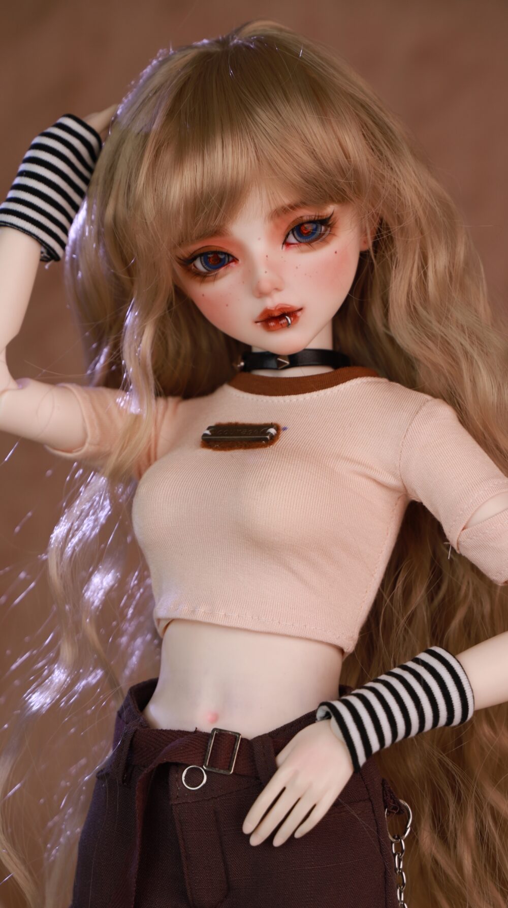 BJD Doll Ku: Hand-Painted 1/3 22.8 Inches, Exquisite Makeup - Image 4