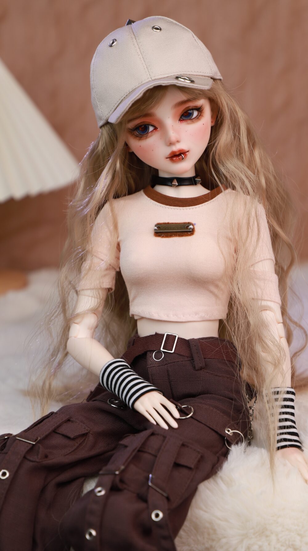 BJD Doll Ku: Hand-Painted 1/3 22.8 Inches, Exquisite Makeup - Image 6